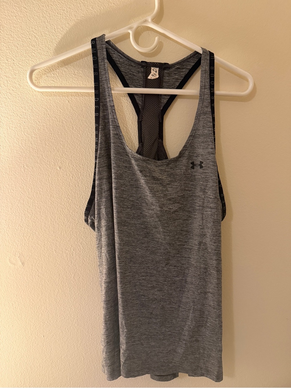 Under Armour Women's Heather Gray Racerback Muscle Tank